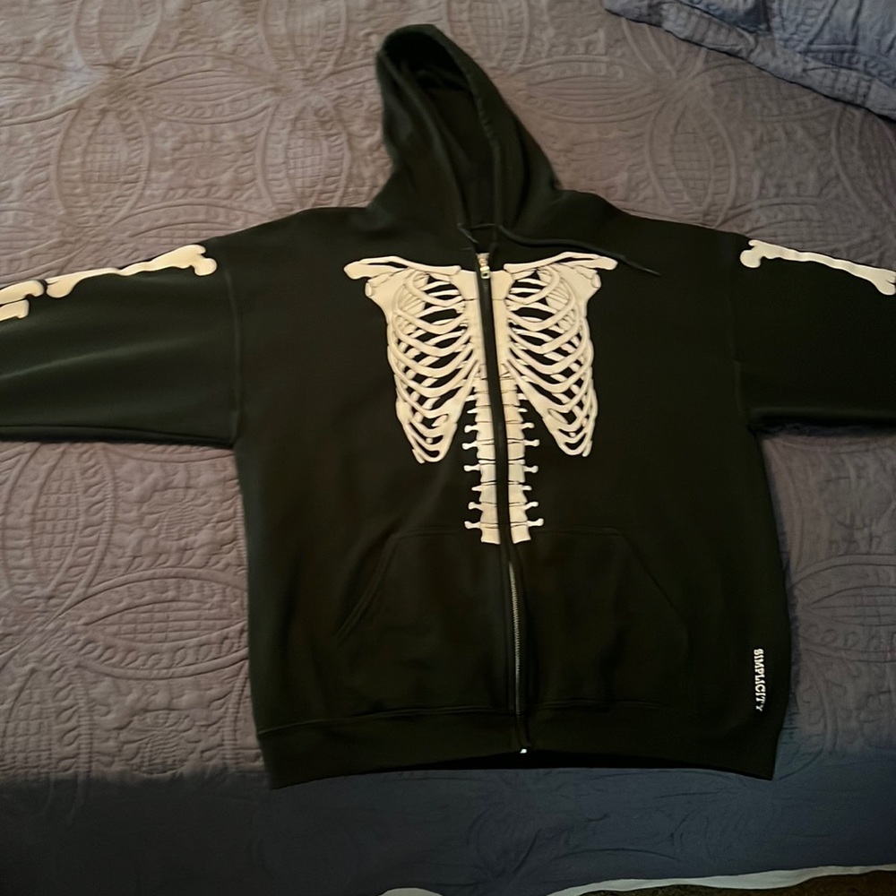 Dark Green skeleton pattern zip up